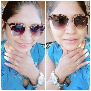 Meet your Posher, Yohanna pamela